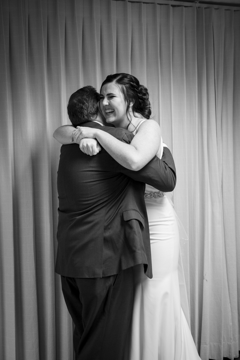 ceremony_Ketchum_church_wedding_whiteclouds-013.jpg