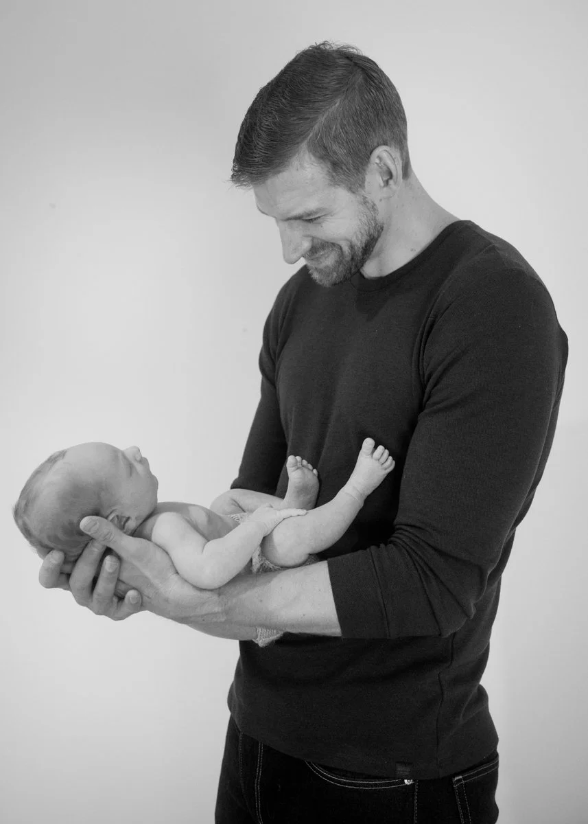 Fred, Hilary and Jake Newborn_006.jpg