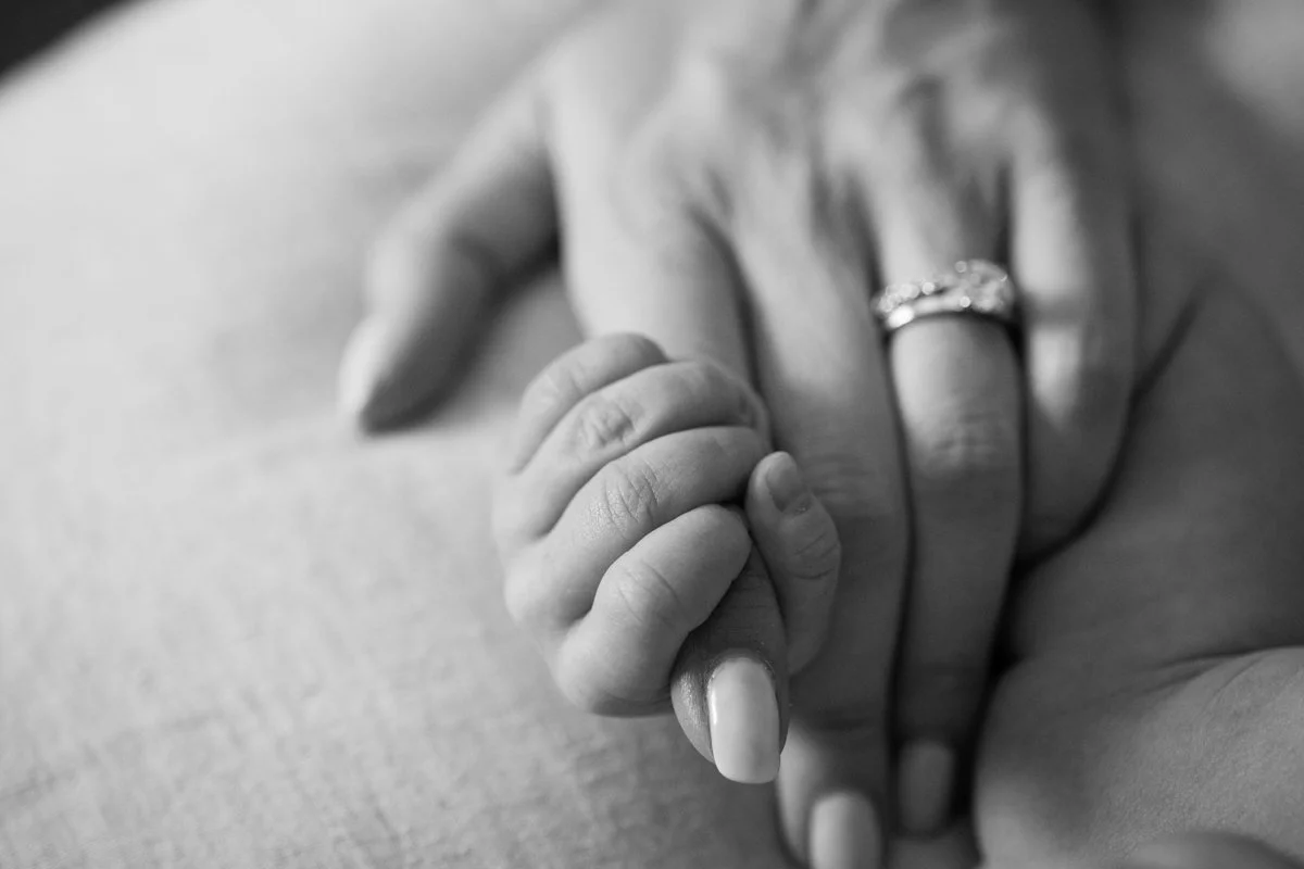 Fred, Hilary and Jake Newborn_039.jpg