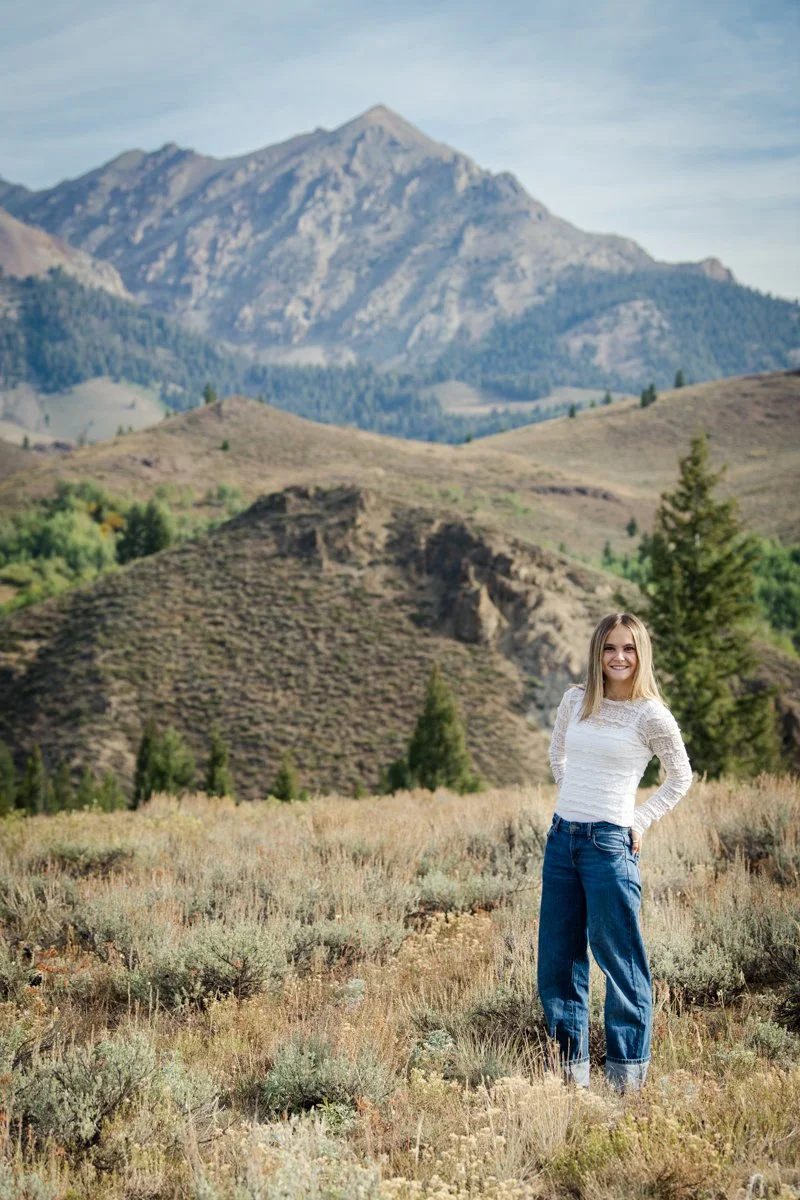 Claire & Lizzy Senior Portraits_025.jpg