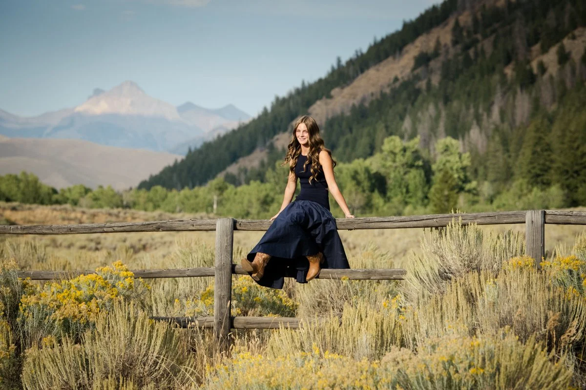 Maisie Smith Senior Portraits_016.jpg