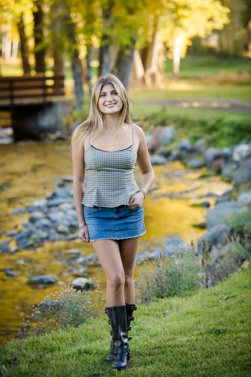 Siena Smith Senior Portraits_099.jpg