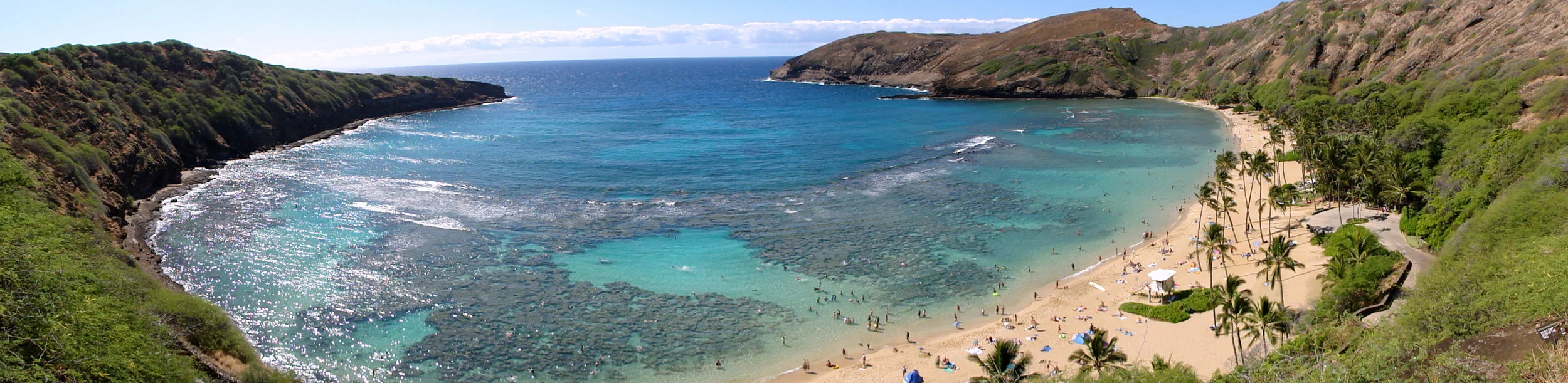 Hanauma_Bay_Panoramic_View.JPG