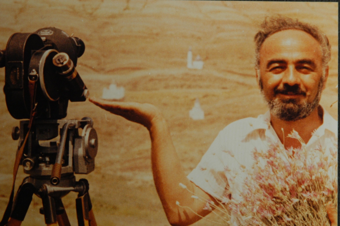 parajanov thumb_3752_film_director_mobile.jpeg