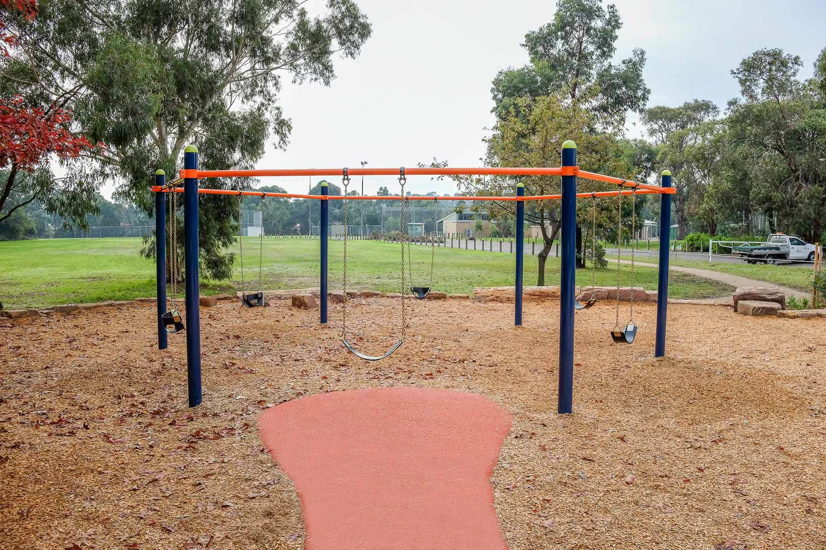 Omnitech Hex Swing-1.jpg