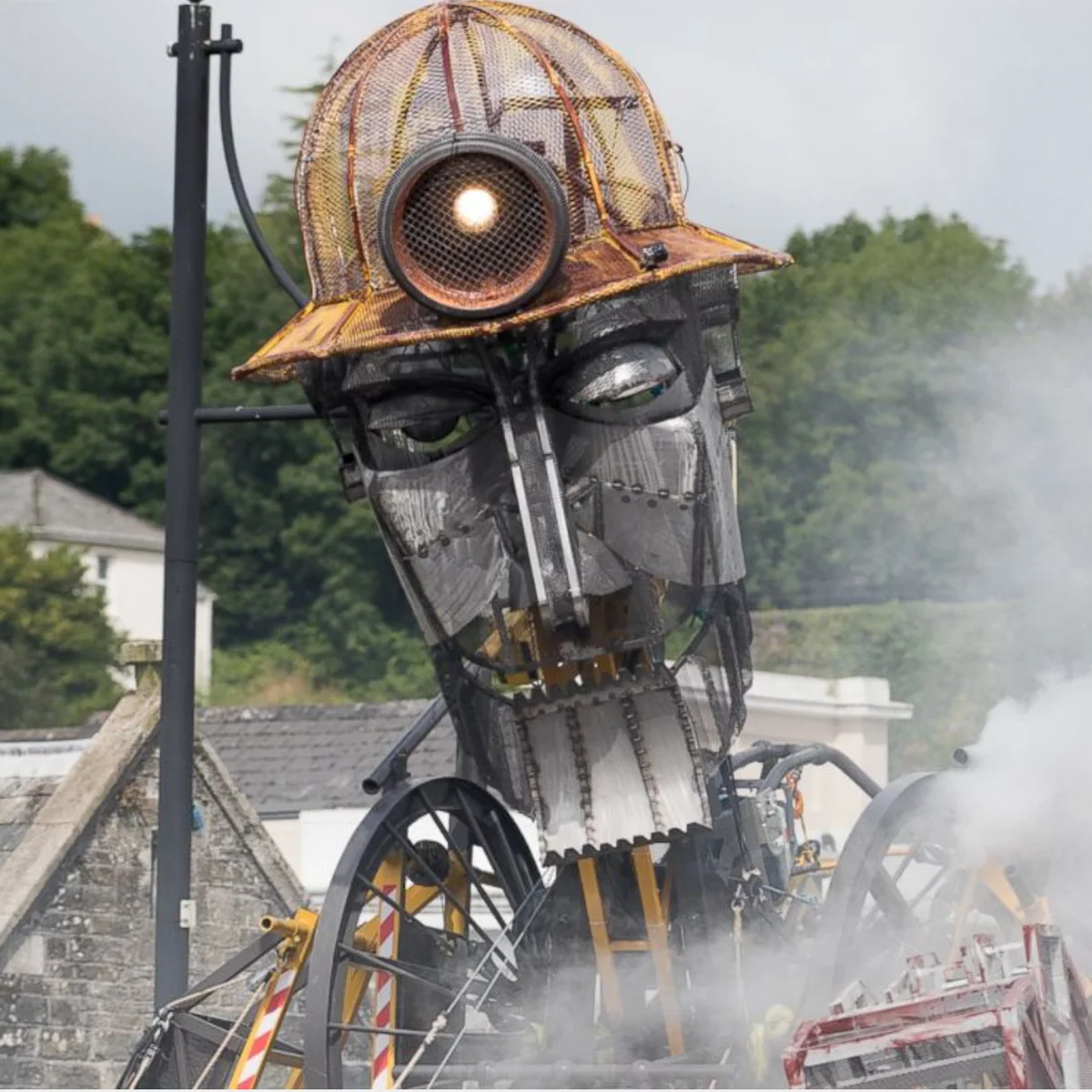 ManEngine2.jpg