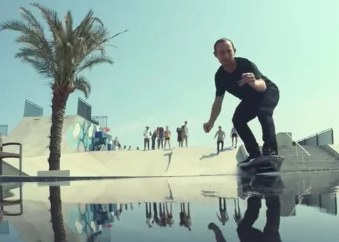 Hoverboard thumbnail 2.jpg