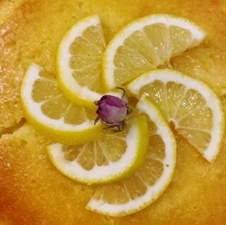 Gin Cake Glazed.jpeg