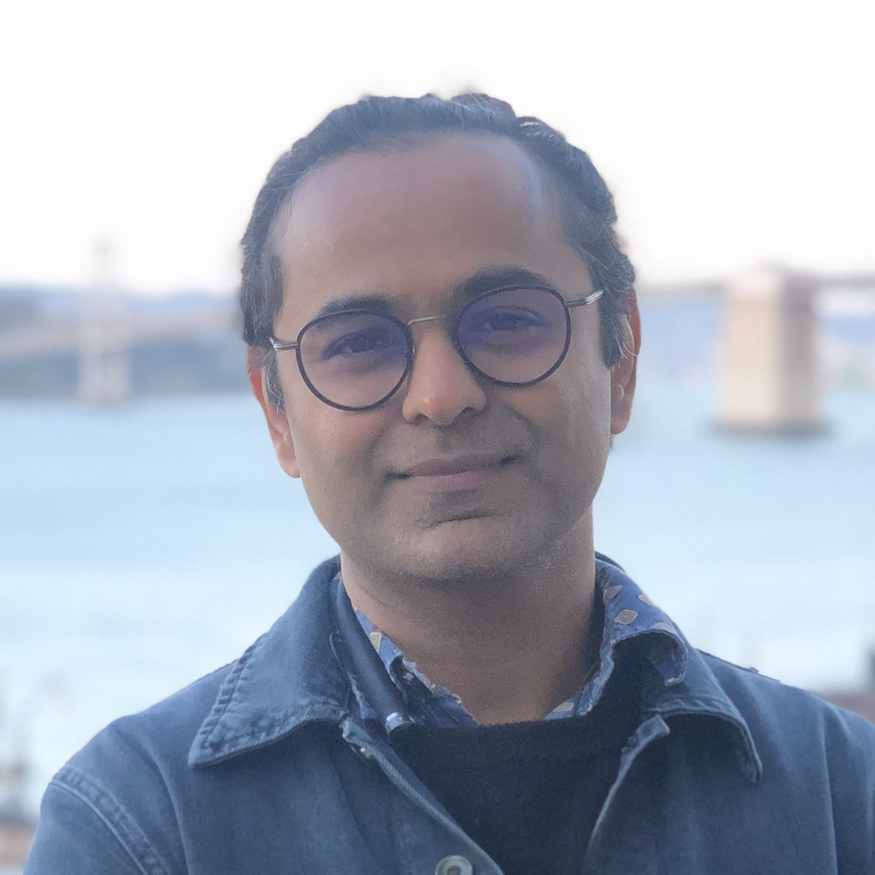 ashish vaswani cropped.png