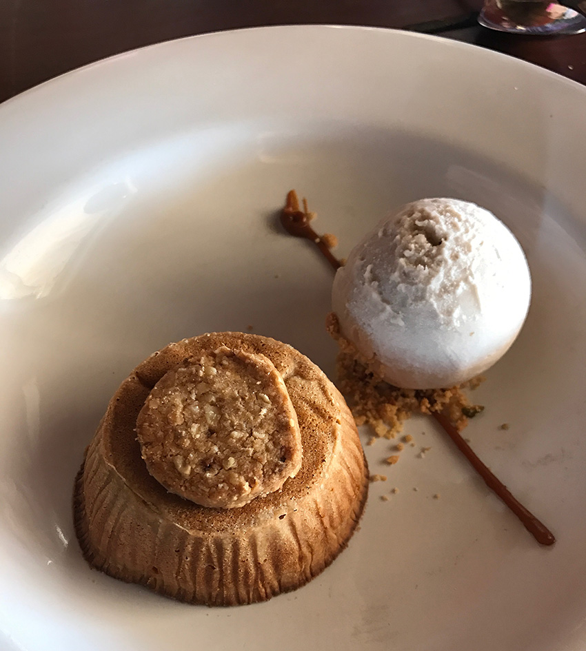 The famous Dulce de Leche Volcano with banana ice cream from La Huella