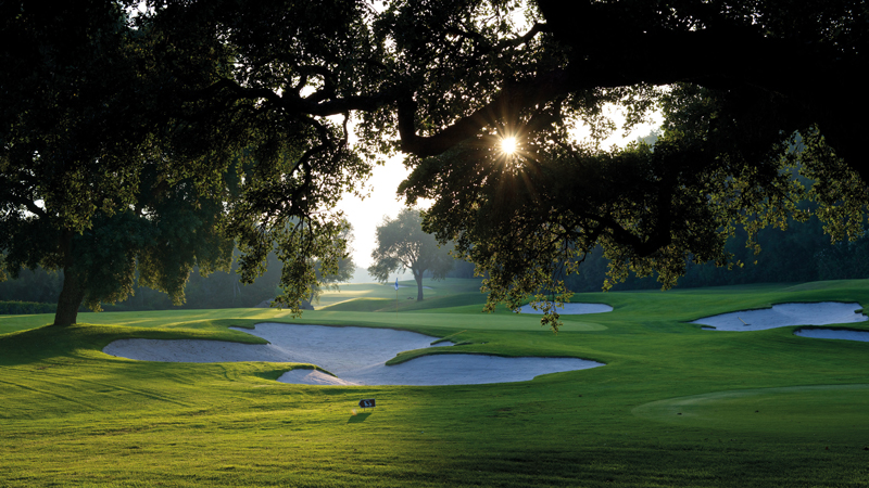 VALDERRAMA-HOLE-10-sized.jpg