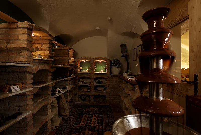 Chocolate_Room_2.jpg