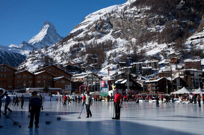 Horu Trophy: The open-air curling tournament in Zermatt