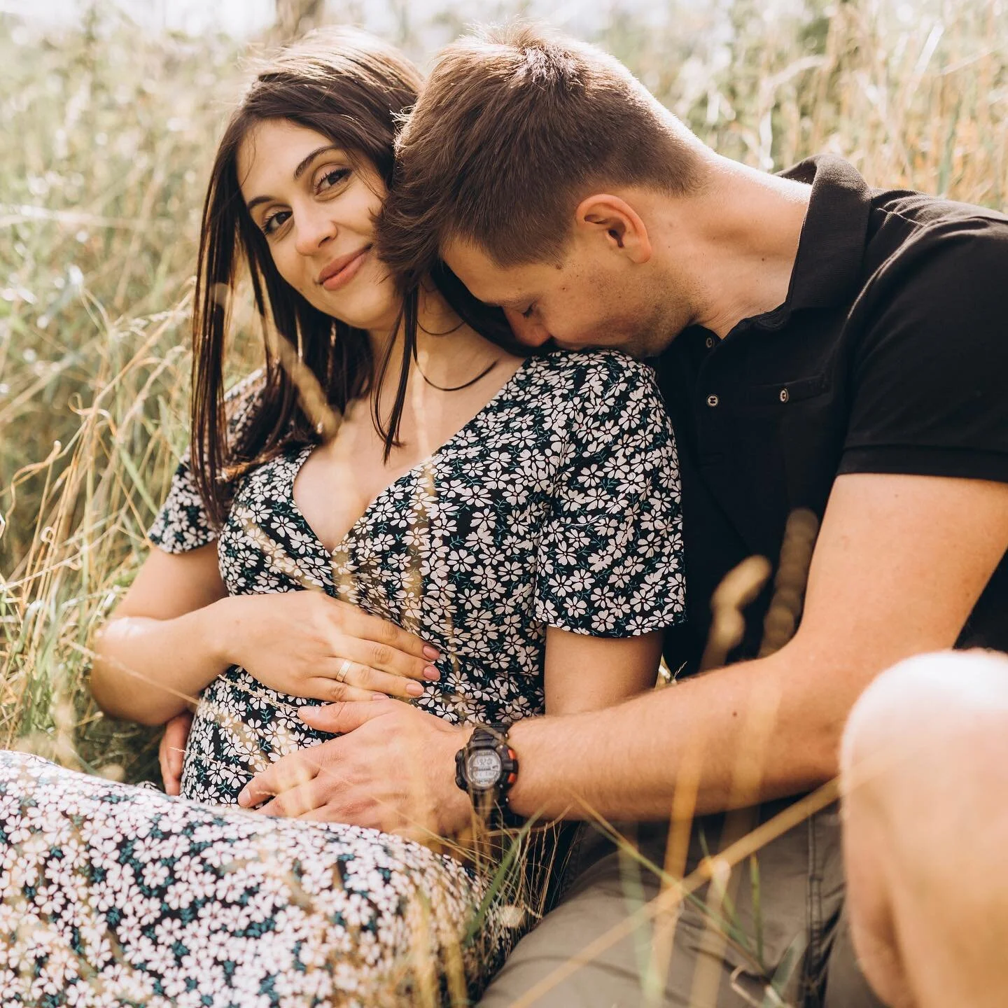 love love life 🤩
.
.
#futureparents #parentsoftwo #naturalnasesjarodzinna #naturalnasesjaciążowa #sesjarodzinnawplenerze #sesjaciazowa #przyszlamama #babyonboard #surrealistycznafotografia