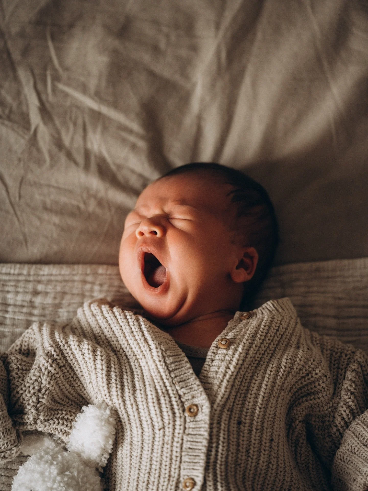 A jeśli to momenty, kt&oacute;re nigdy już nie wr&oacute;cą? 
Jak je zapamiętamy? 🥹

#sesjanoworodkowa #naturalnasesjanoworodkowa #naturalnasesjarodzinna #surrealistycznafotografia