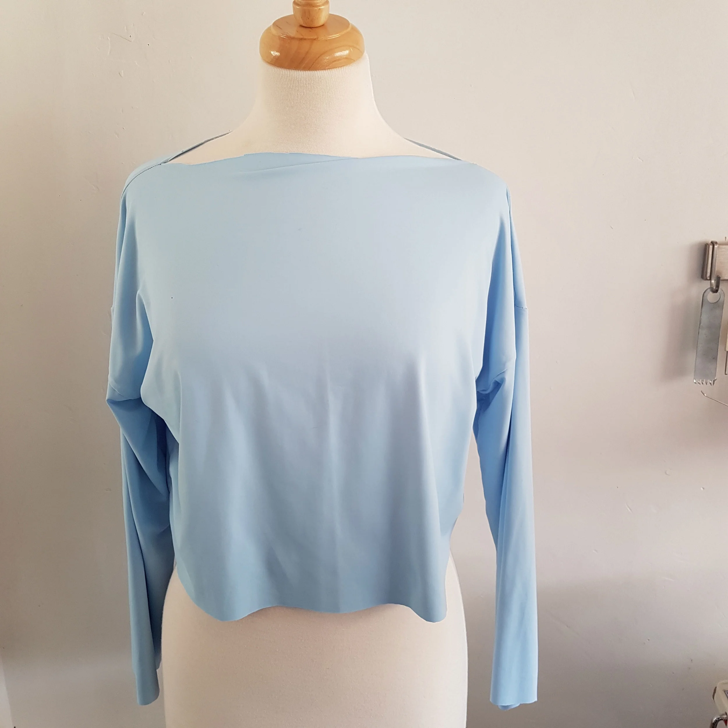 Burns, R. 2018. Boxy Sweater Development 8. Photograph.