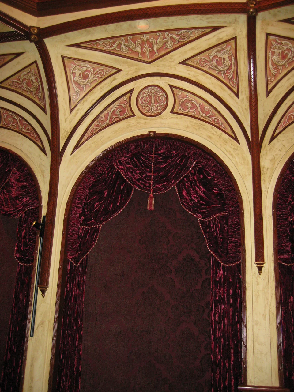 Theatre_Arch.jpg