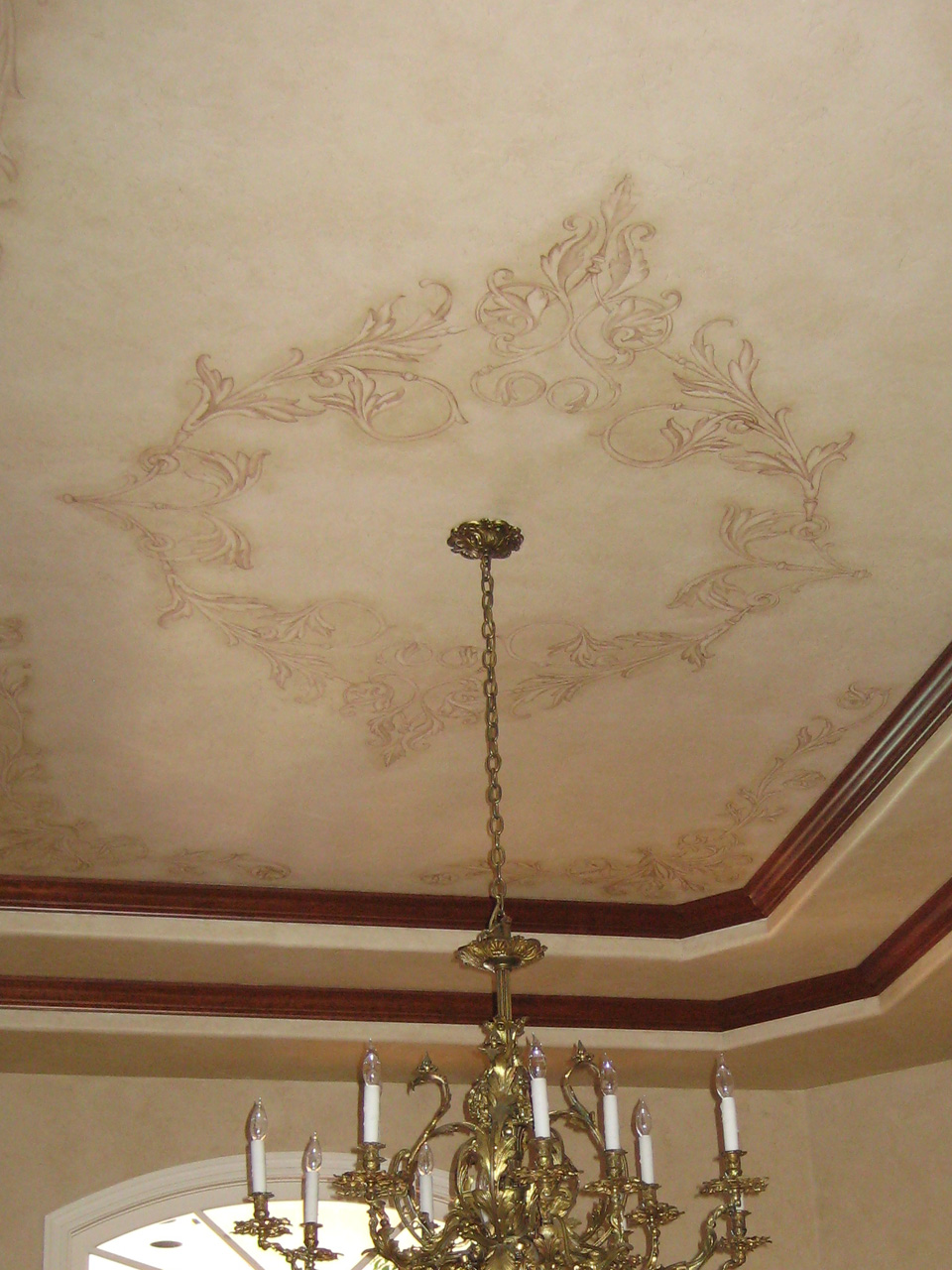 T_DiningRoomCieling.jpg
