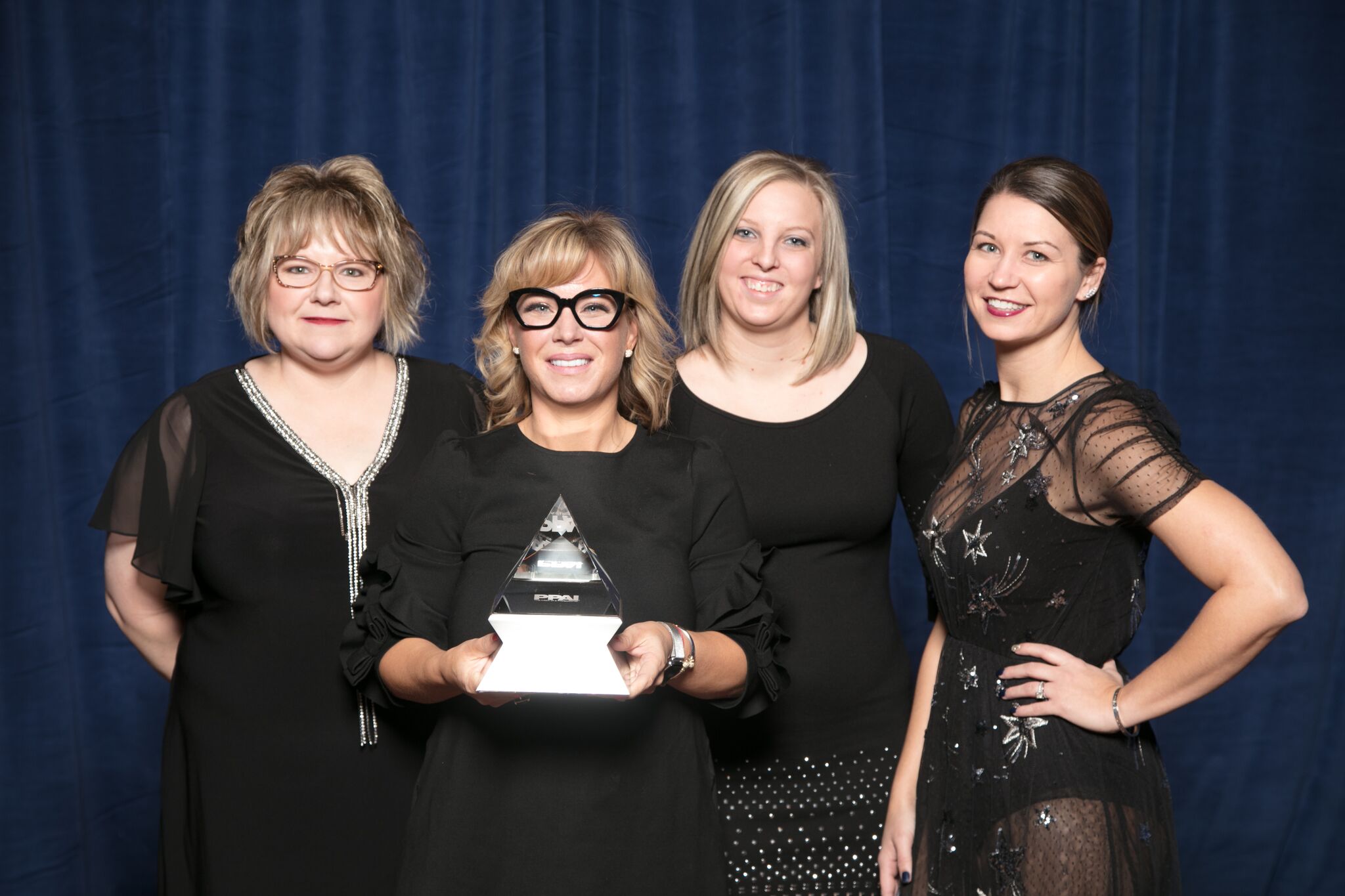 awards2018-103_preview.jpeg