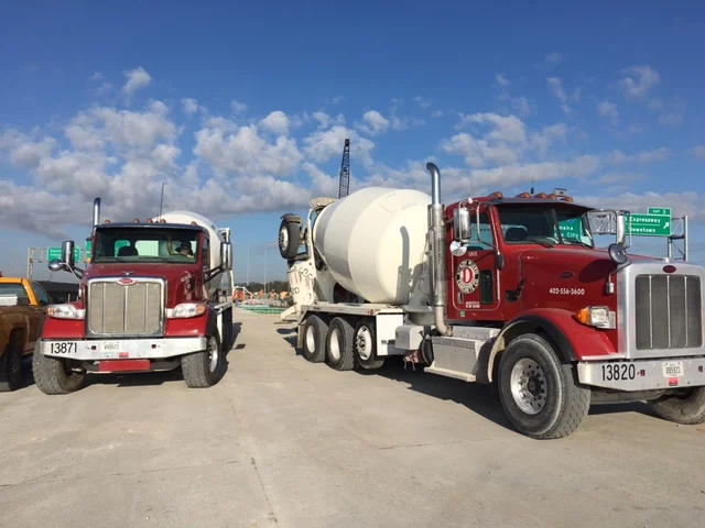 Photos by MATT MCCANNReady Mixed trucks onsite for the I-29/I-80 interchange project between Council Bluffs, Iowa, and Omaha.