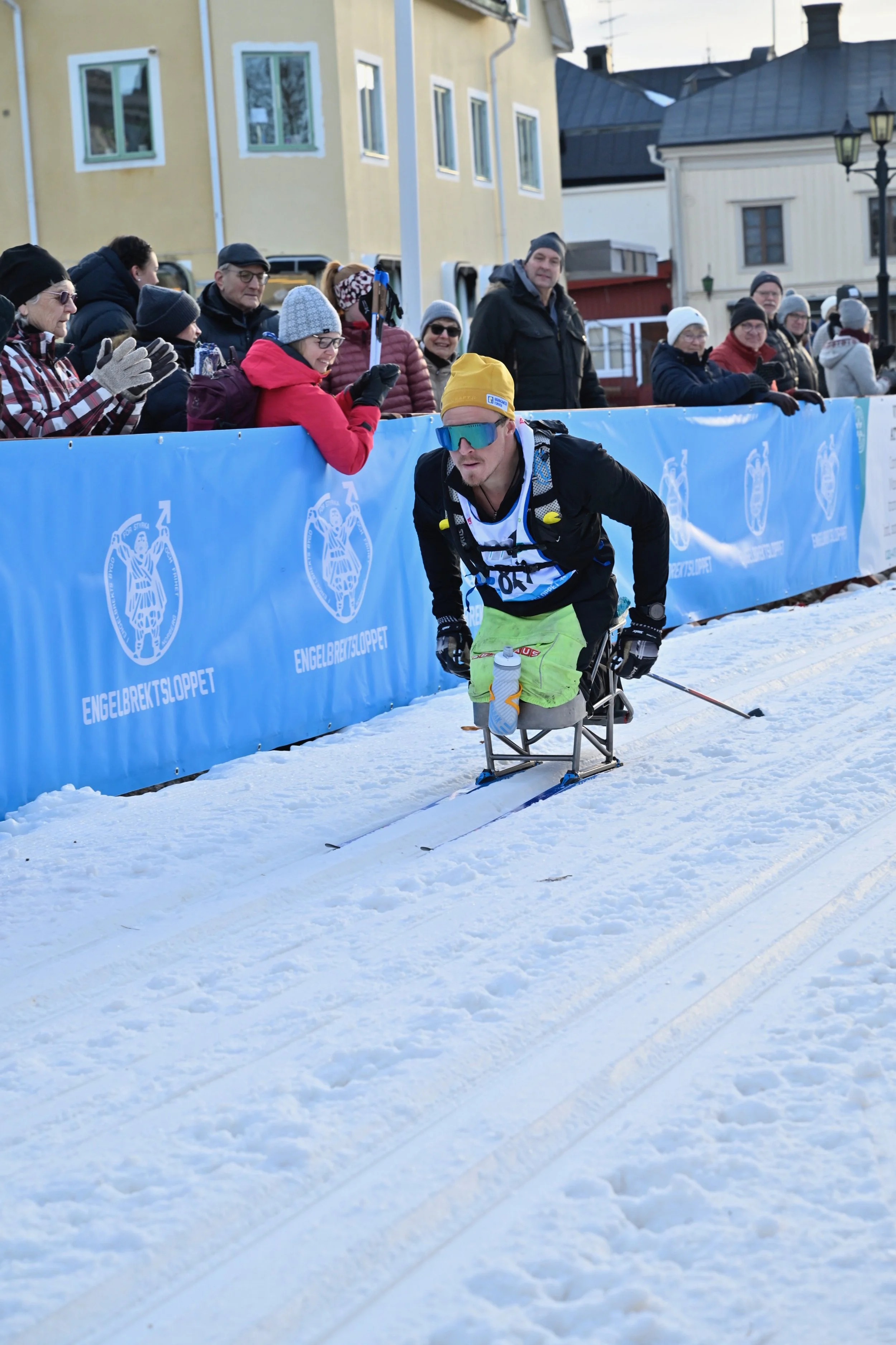 Aron Andersson varvar efter 30 km