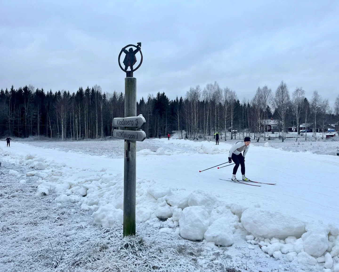 Engelbrektssp&aring;ret &auml;r &ouml;ppet igen! V&auml;lkommen ut i sp&aring;ret  och f&ouml;r den senaste sp&aring;rrapporten se alltid skidsp&aring;r.se Sp&aring;rpatrullen &ouml;nskar alla skid&aring;kare en riktigt God Jul😊🎄⛷️#engelbrektssp&ar