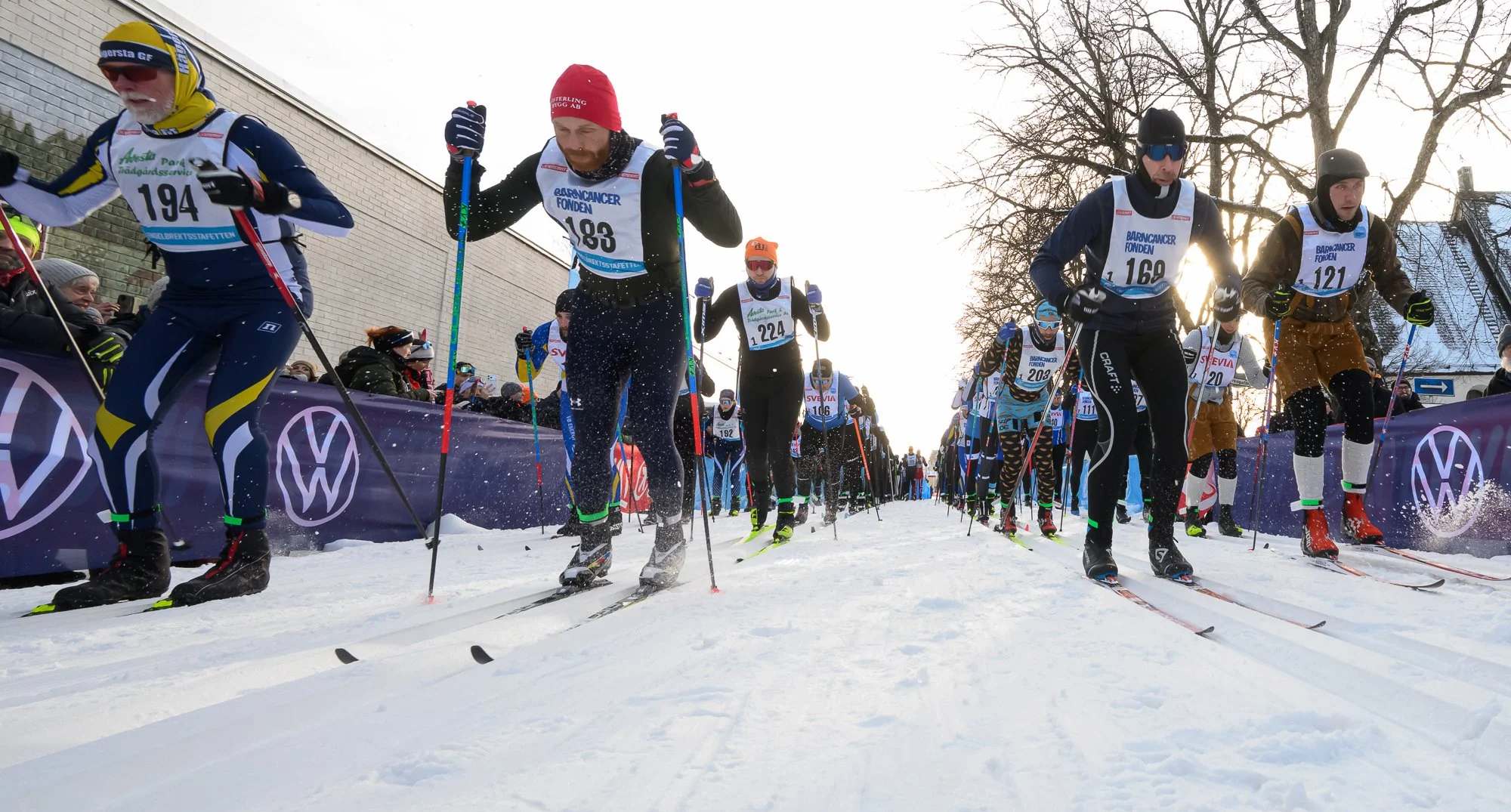 Engelbrektsstafetten med rekorddeltagande och en världsstjärna pâ startlinjen