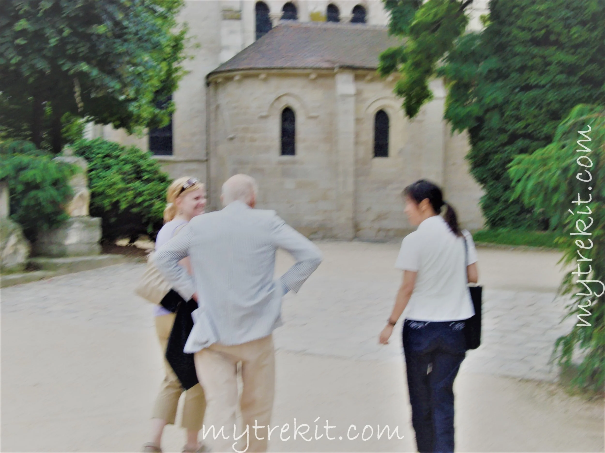 Three strangers, now friends, meandering through Paris