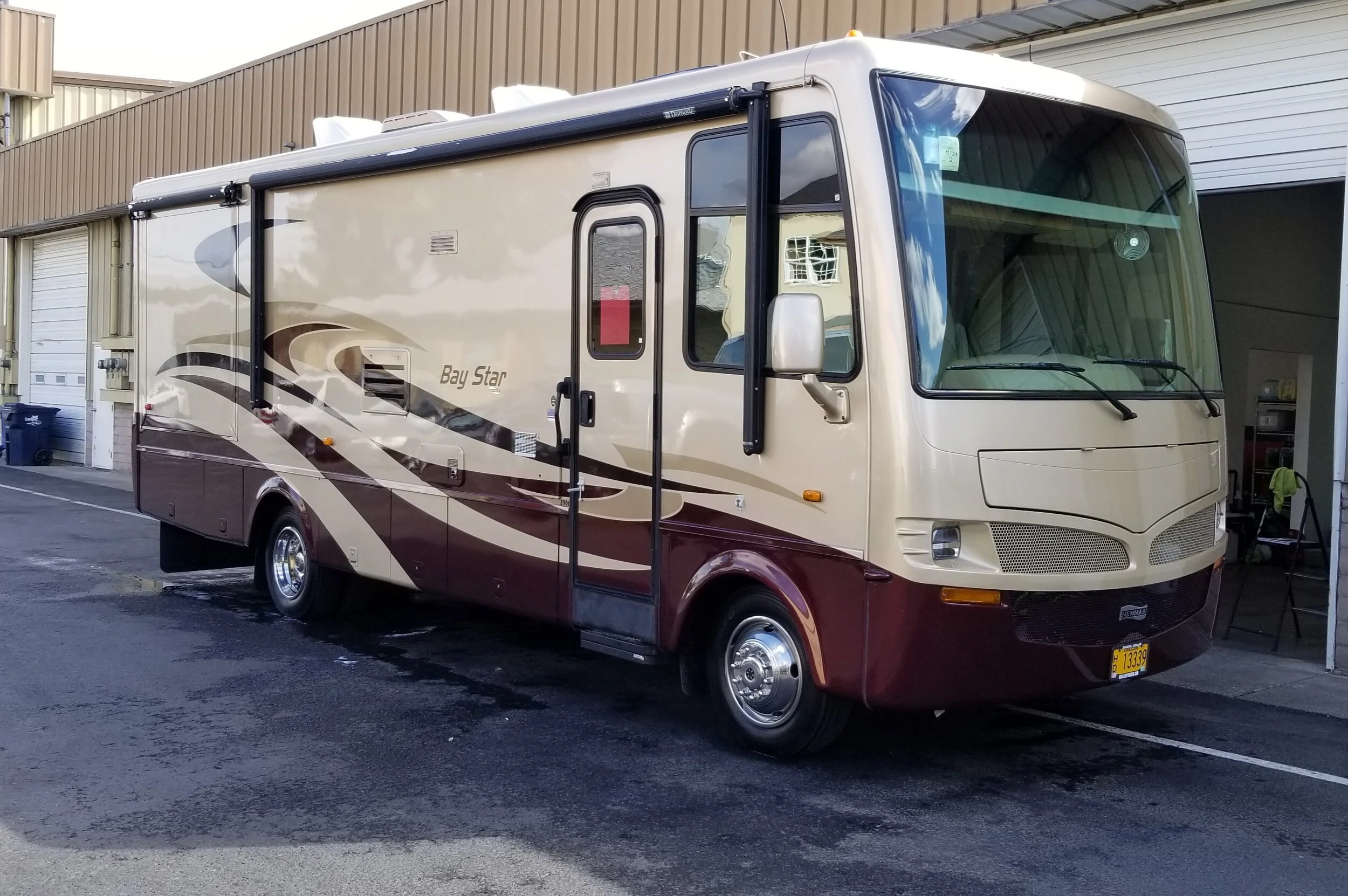 RV after Wash & Wax Detail at Oregon Detail Co.jpg