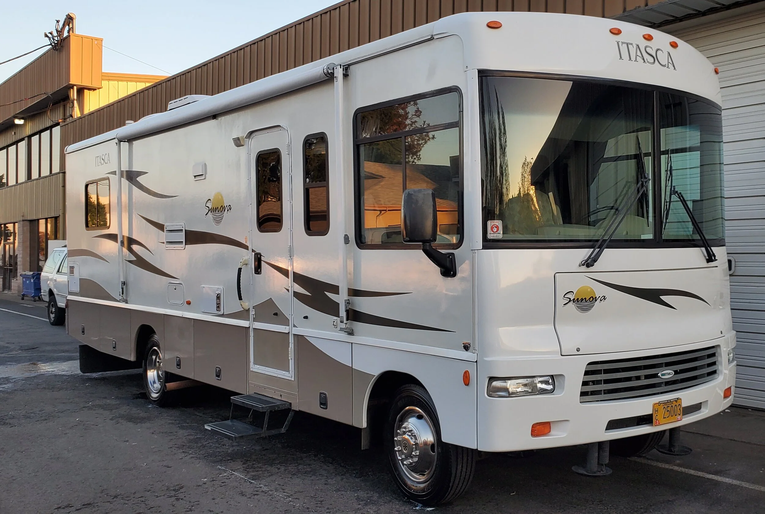 Itasca after Elite Coach Package RV Detail.jpg