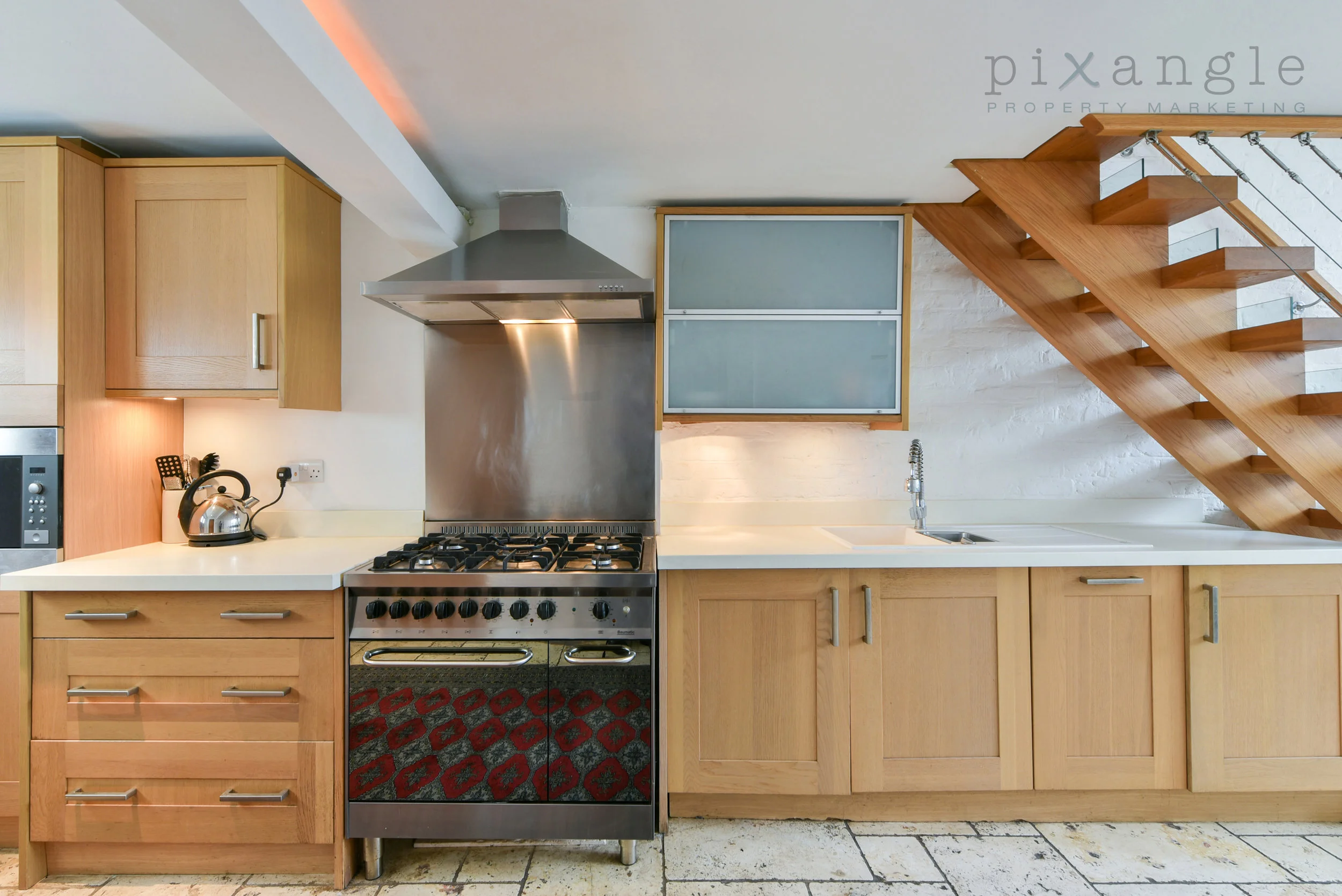 15 Gilstead Road ph6 logo.jpg