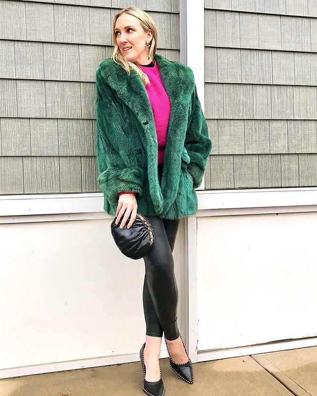 Who else loves a statement coat? This one is vintage and just gives me all the feels, as does a bit of color blocking. What is your favorite piece of outerwear?