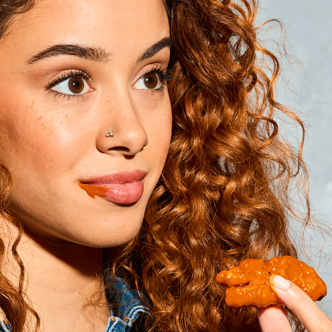 Buffalo_Wing_Portrait-Gif_01.gif