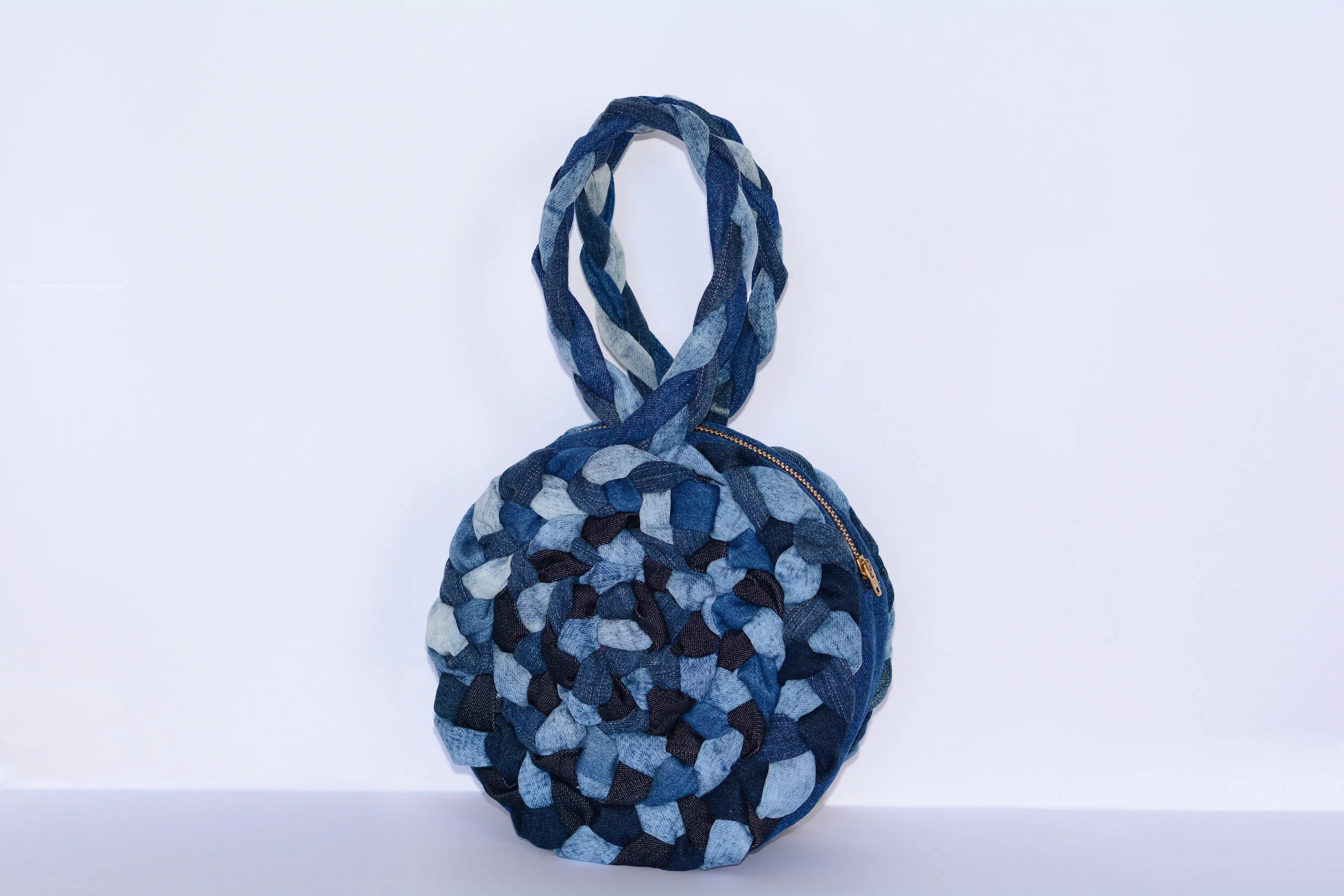 5A968B67-FD50-4147-85ED-C4D9F57A7B04