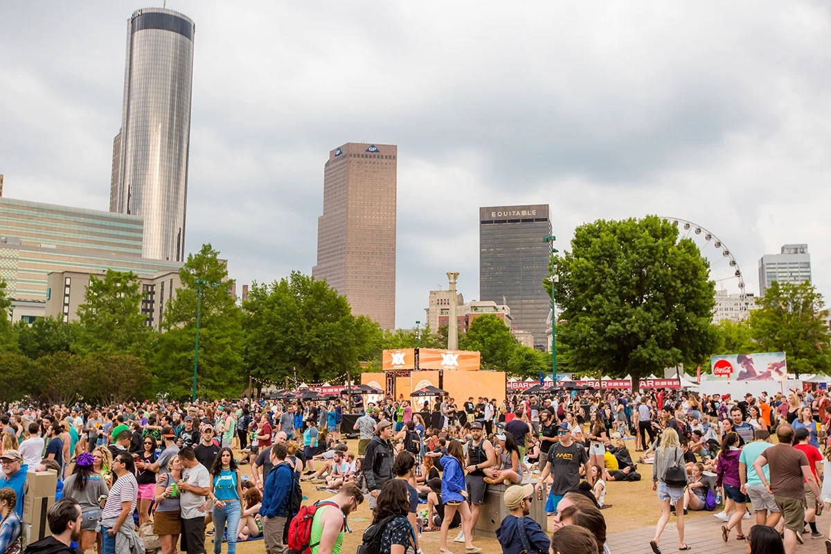 SHAKYKNEES2017_0512_190145-6F7A7414_DVP.jpg