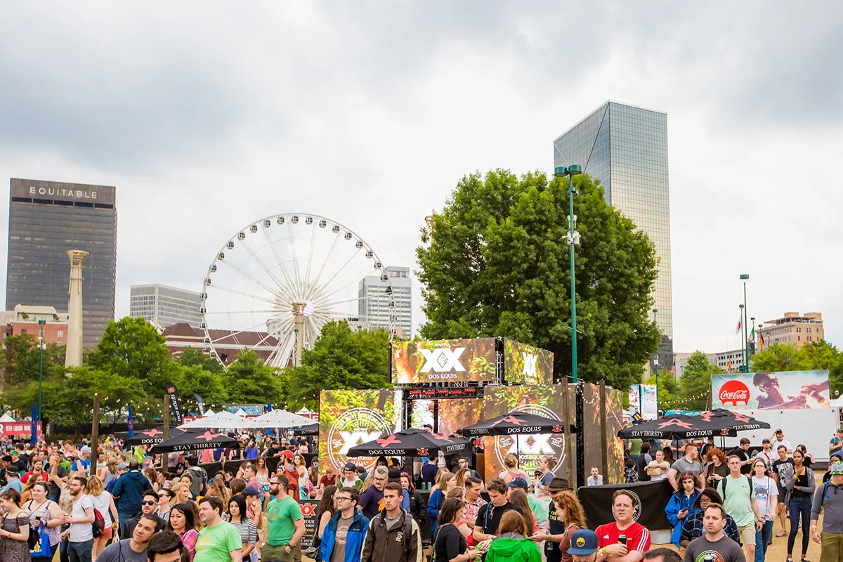 SHAKYKNEES2017_0512_190216-6F7A7417_DVP.jpg