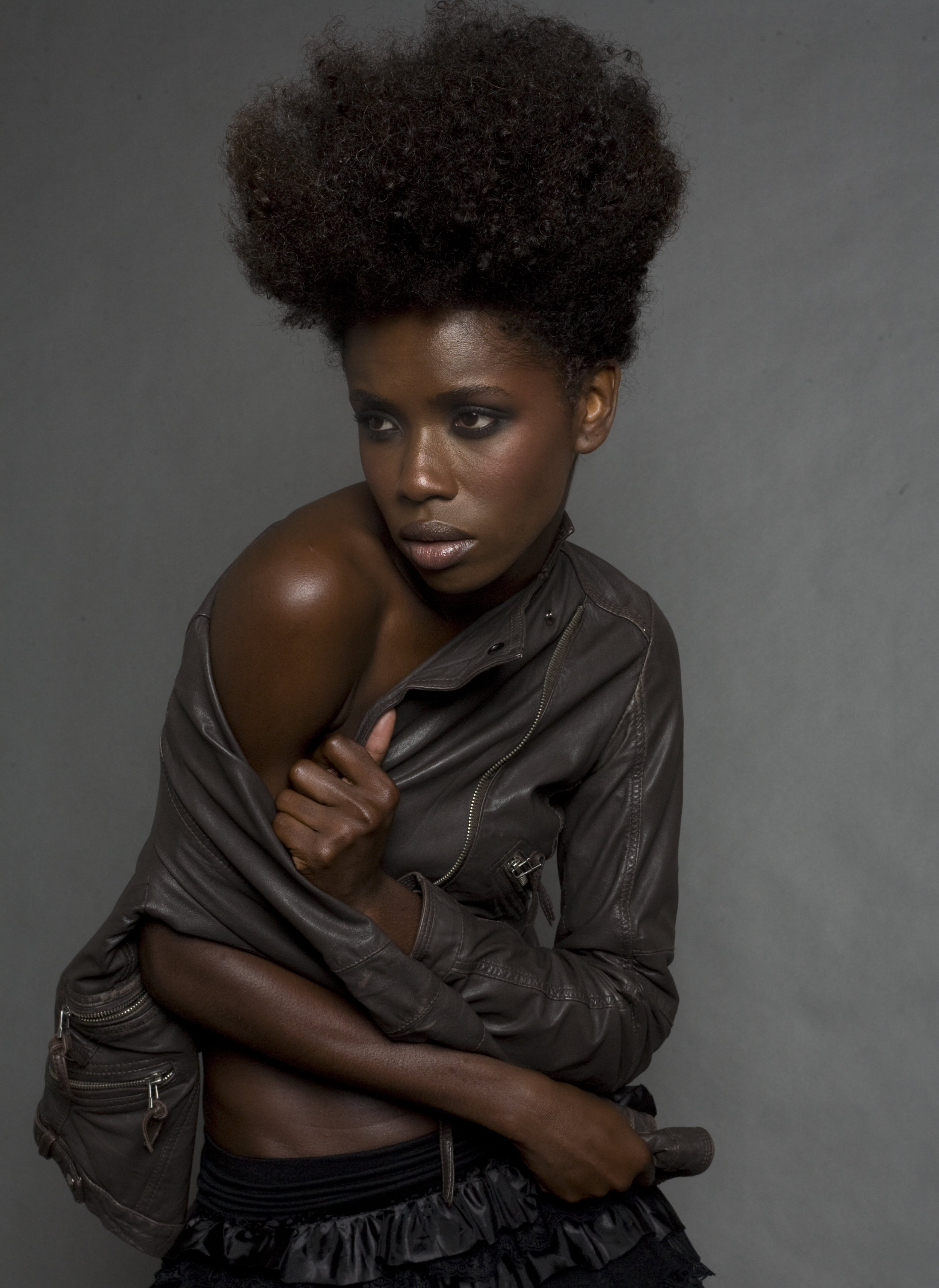 Photographer: Rodney Ray Makeup: Liza Coggins Hair: Tuyen Tran