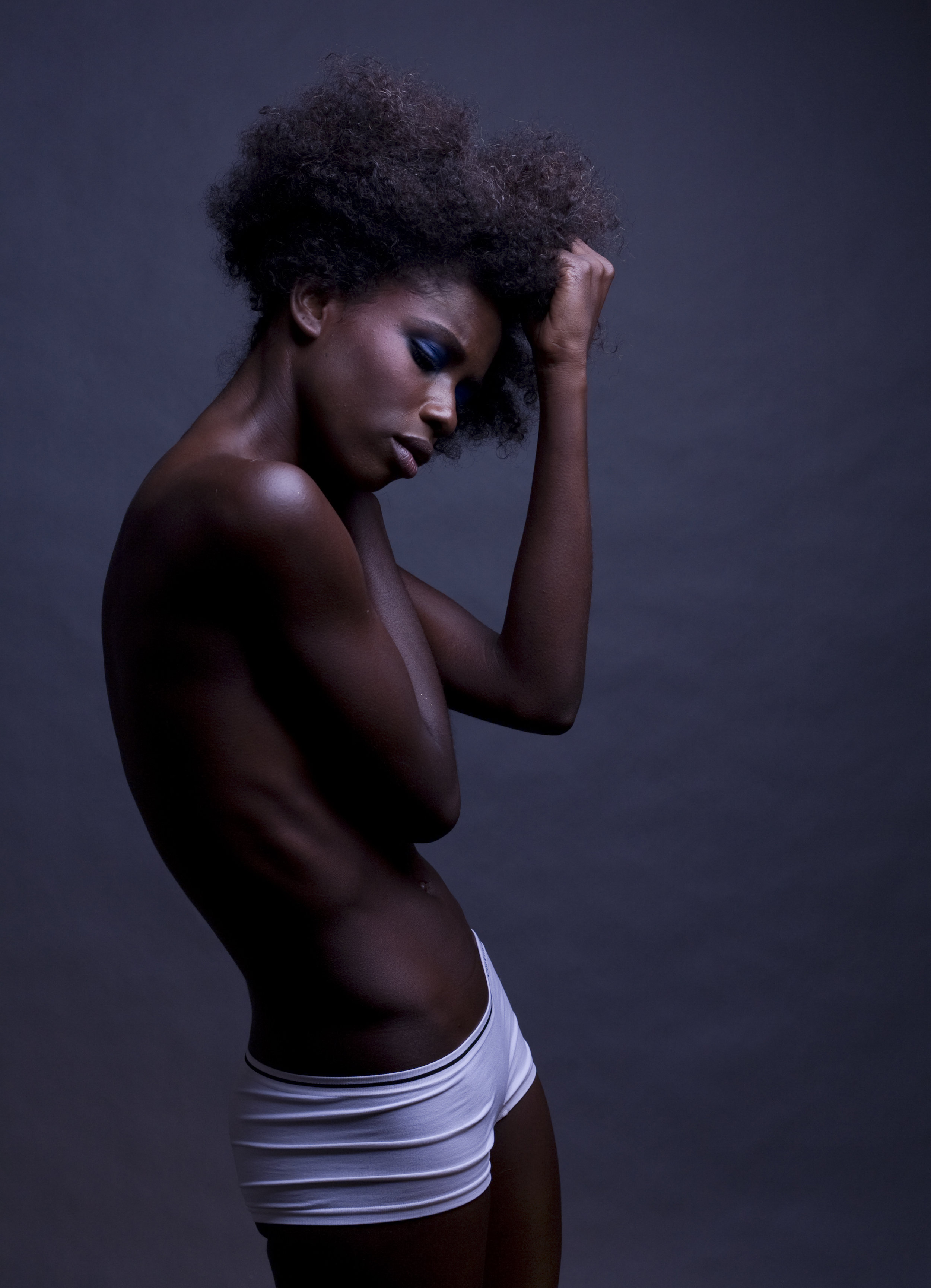 Photographer: Rodney Ray Makeup: Liza Coggins Hair: Tuyen Tran Photographer: Rodney Ray Makeup: Liza Coggins Hair: Tuyen Tran