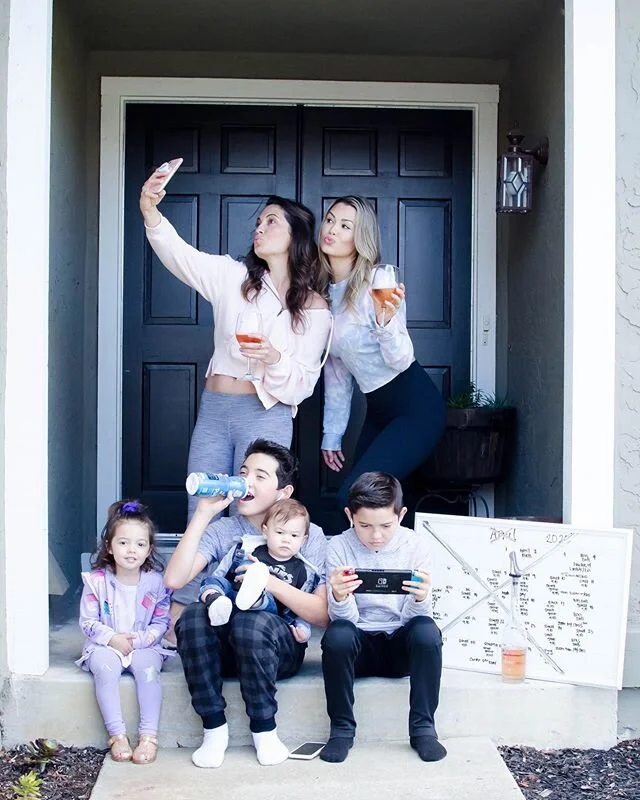 Porch session with - Mom and her two boys and her Ex&rsquo;s wife and their two little cutie pies! What they have created is so wonderful for their family. Props to you both!! #porchsessions #familyphotographer #shelterinplace2020 #almadenvalley #ble