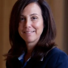 business_faculty_donna_rapaccioli.jpg