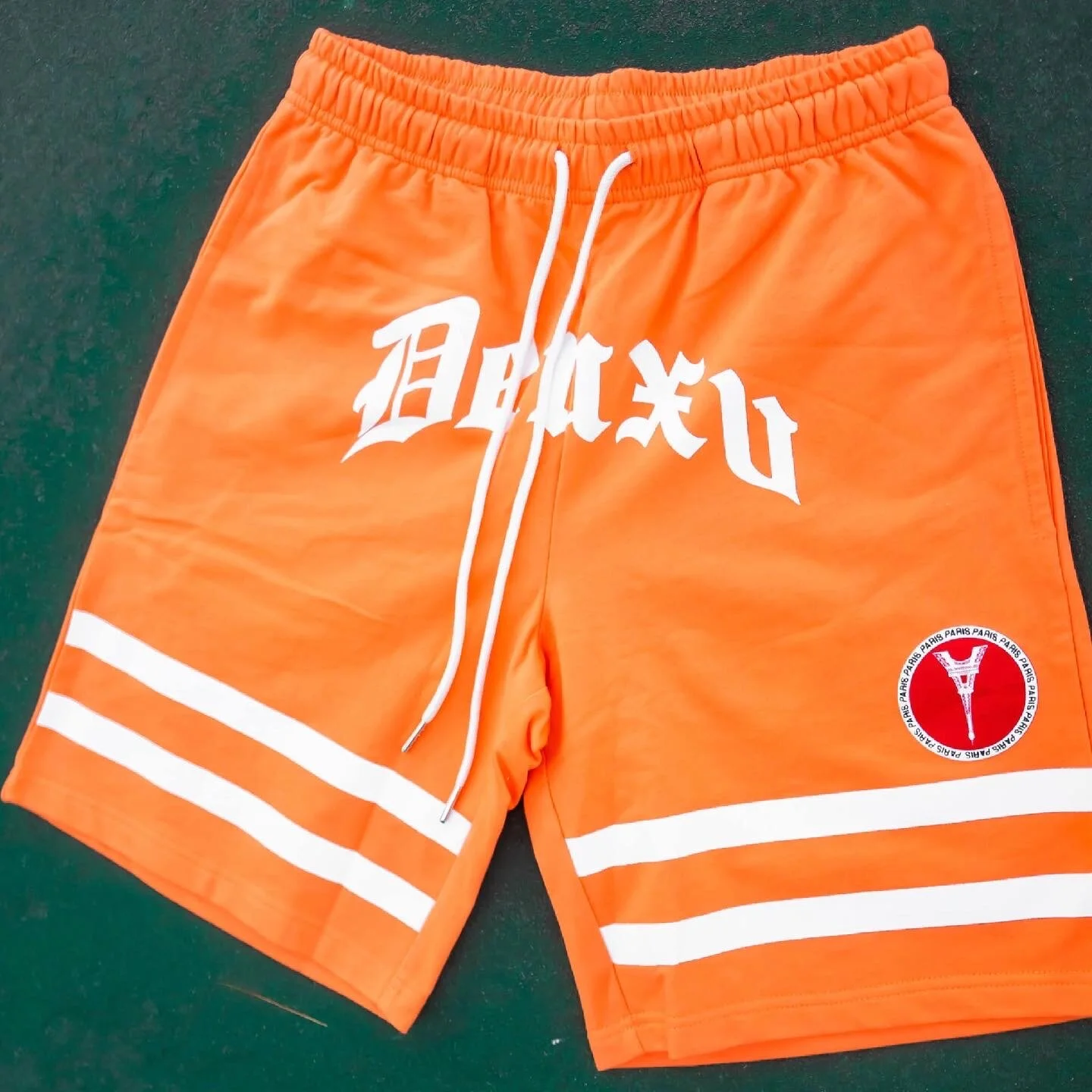 D10E4E8C-E2A4-4B49-86FF-563CC4D84670