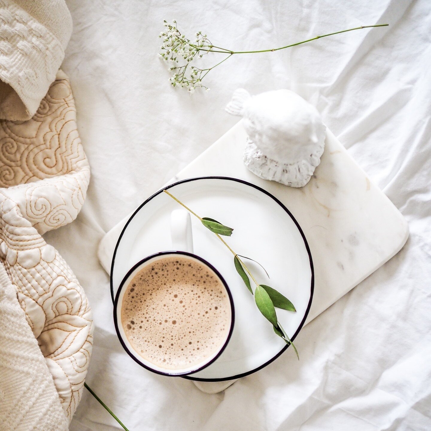 H A P P Y  B A N K  H O L ☕⁠
⁠
Whilst our commercial spaces may be quiet today, the Park is home to our lovely residents 24/7 meaning that #AlderleyPark always has that spark of vibrance ✨🍃⁠
⁠
With walking routes, running routes and cycling routes, 