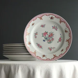 Set of Eight French Pink Porcelain Plates - Chinese Export Samson