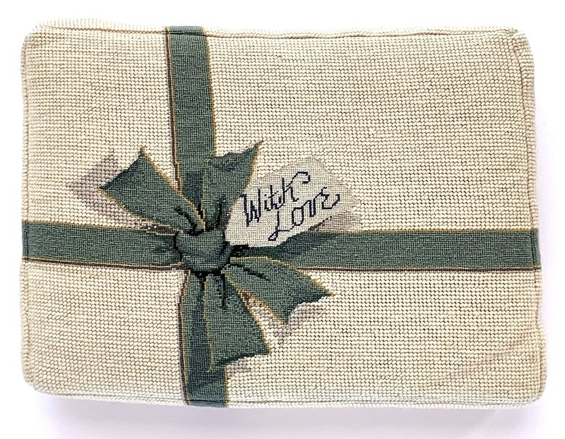1954 Marilyn Monroe Owned Needlepoint Purse Worn for Marriage to