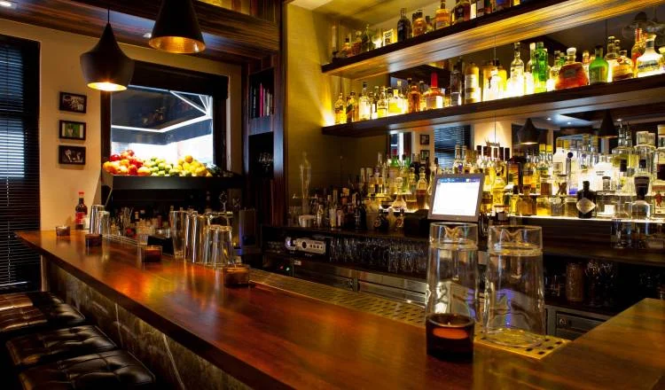 vesper-bar.jpg