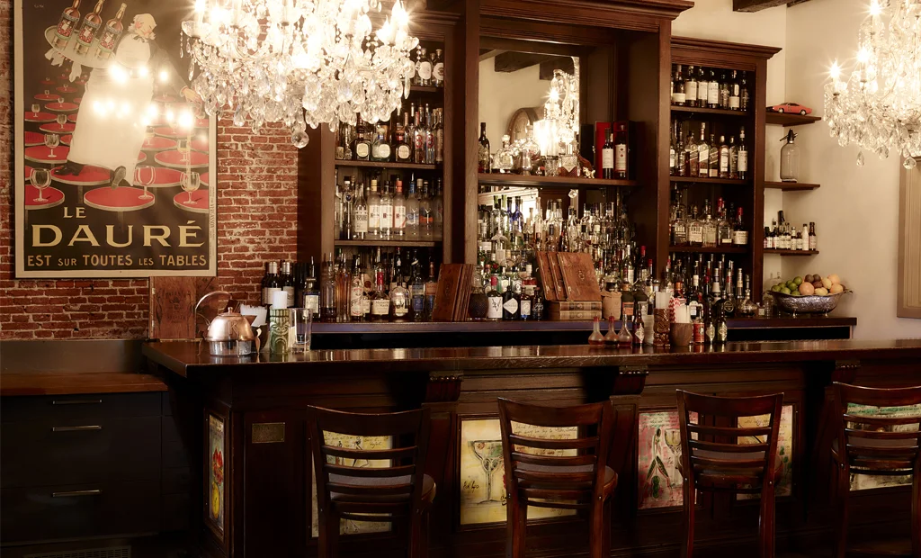 tales-spirits-bar.jpg