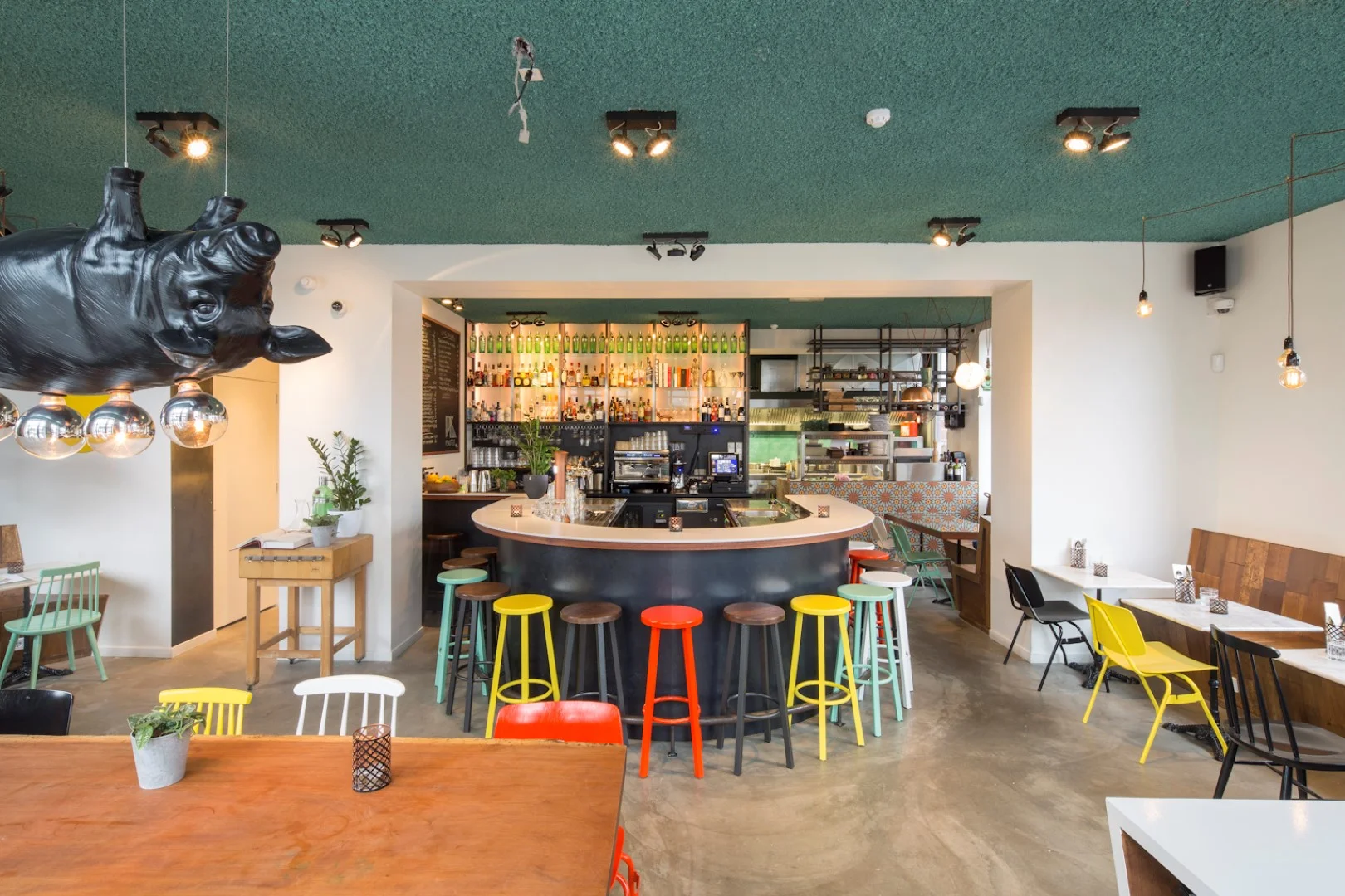pikoteo-bar.jpg