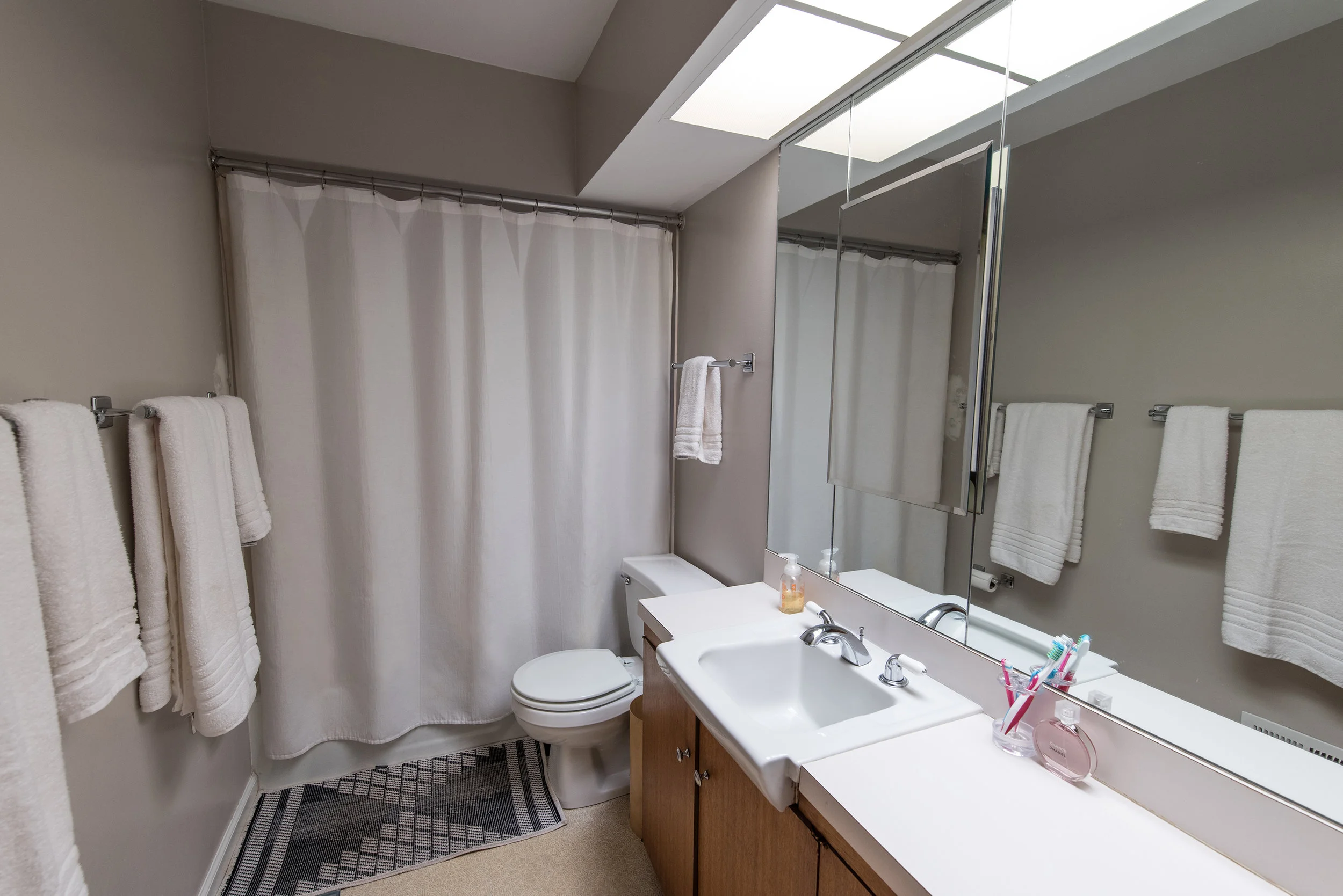 Perkins-359-E-Cooke-19.jpg