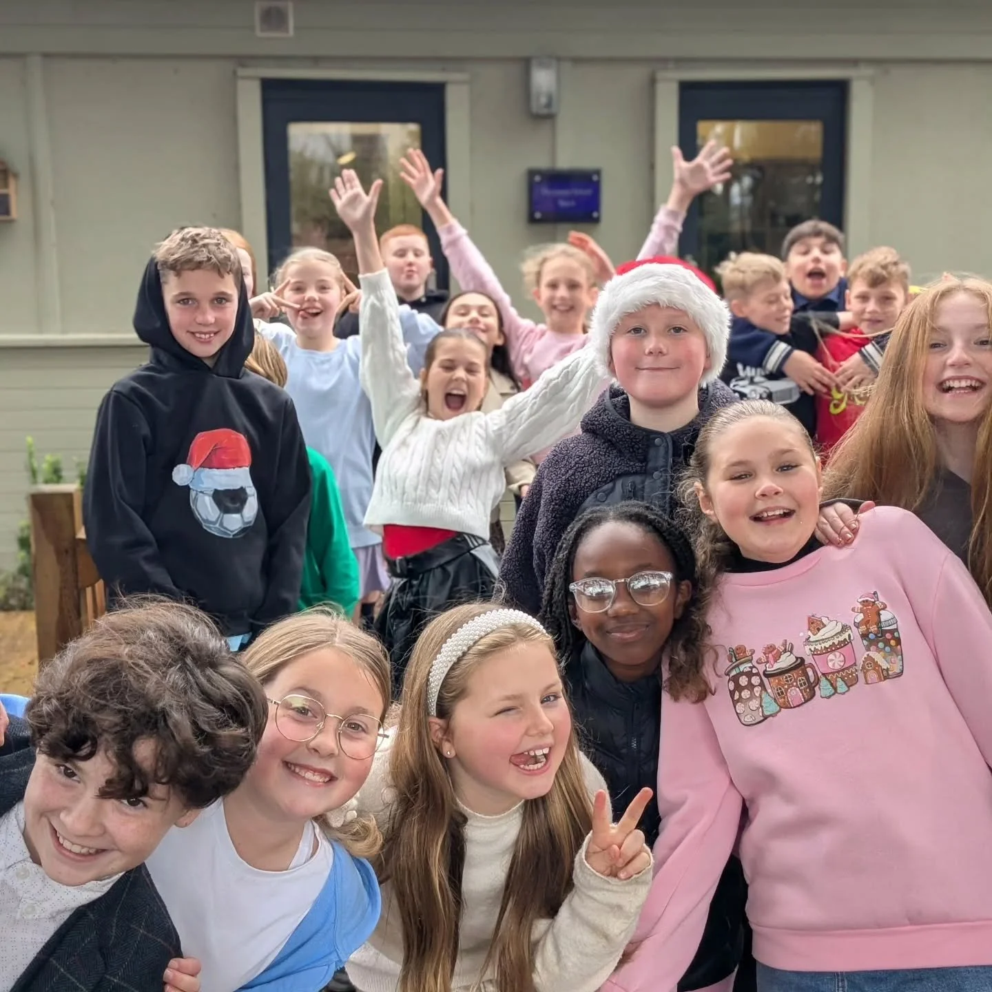 The Junior School jingle bell rocking all afternoon at their Christmas party 🎉 

What a well deserved treat after they're amazing performance yesterday in the Nativity. 

#merrychristmas