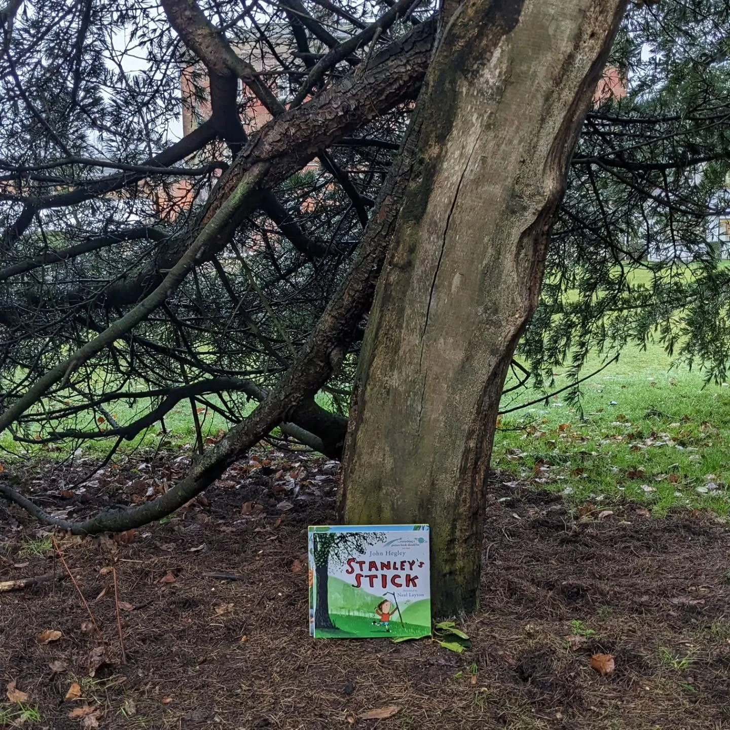 Yesterday's EYFS event Families in the forest was an excellent display of our school values:

Seek Excellence 
Nurture Relationships 
Venture Beyond 

It was lovely to see our Y6 pupils interact with the early years. 🌿 

Book onto our next EYFS even